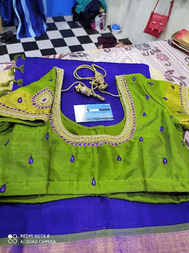 N4 fashion boutique